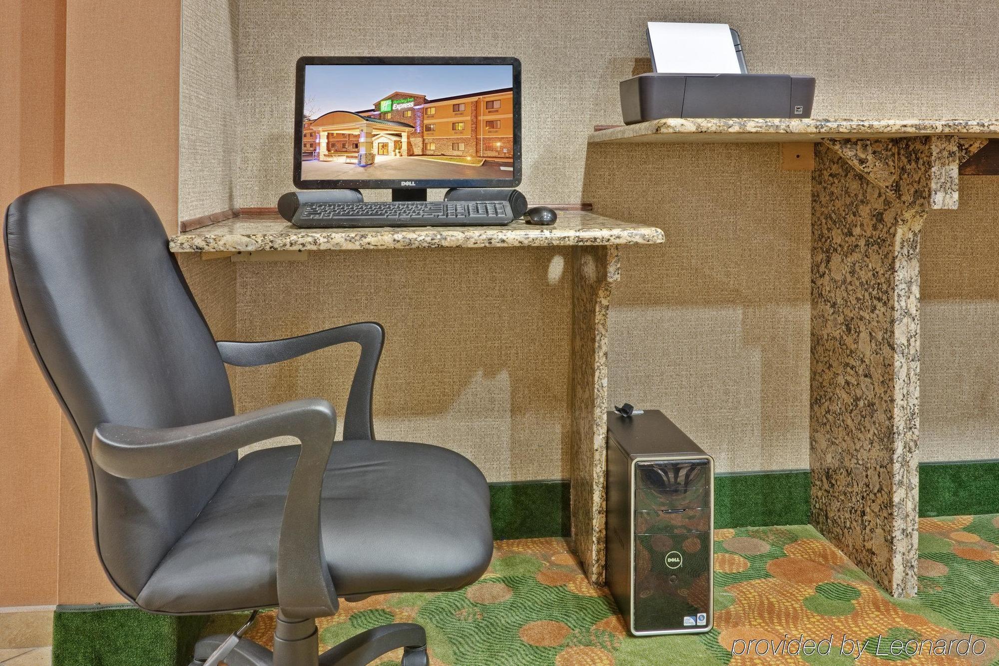 Holiday Inn Express Winfield - Teays Valley Hurricane Удобства фото