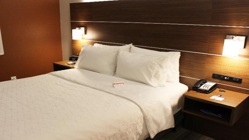 Holiday Inn Express Winfield - Teays Valley Hurricane Экстерьер фото
