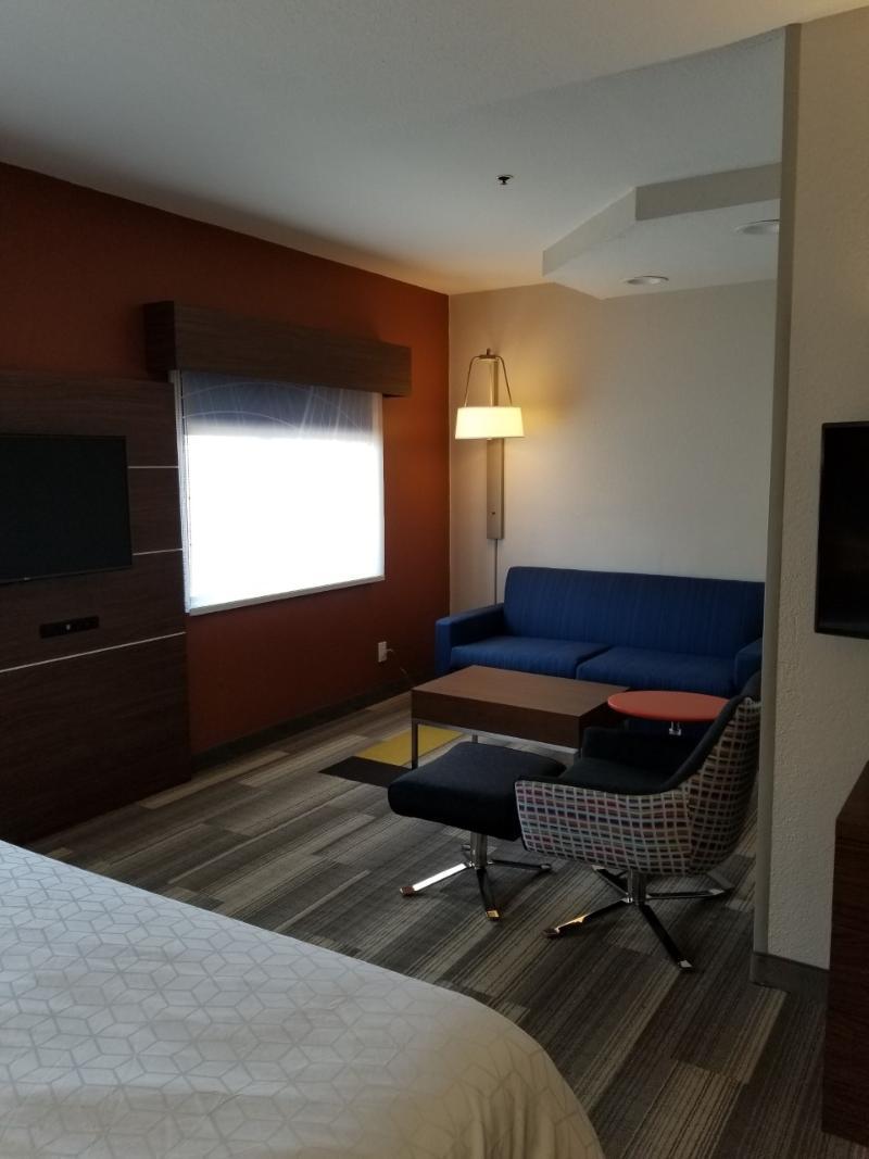 Holiday Inn Express Winfield - Teays Valley Hurricane Экстерьер фото