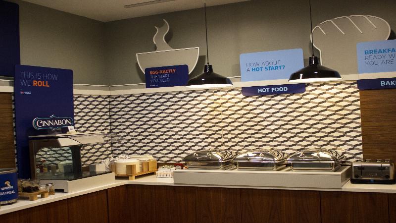 Holiday Inn Express Winfield - Teays Valley Hurricane Экстерьер фото